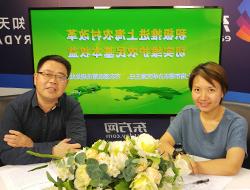 积极推进上海农村改革，切实维护农民基本权益